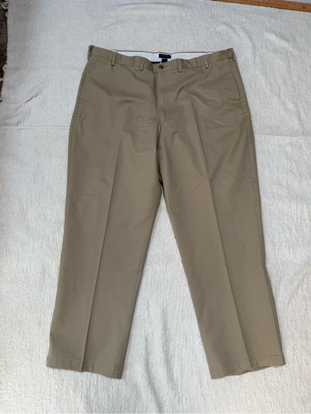 Lands’ End Men’s Khakis Traditional Fit 44 Tall